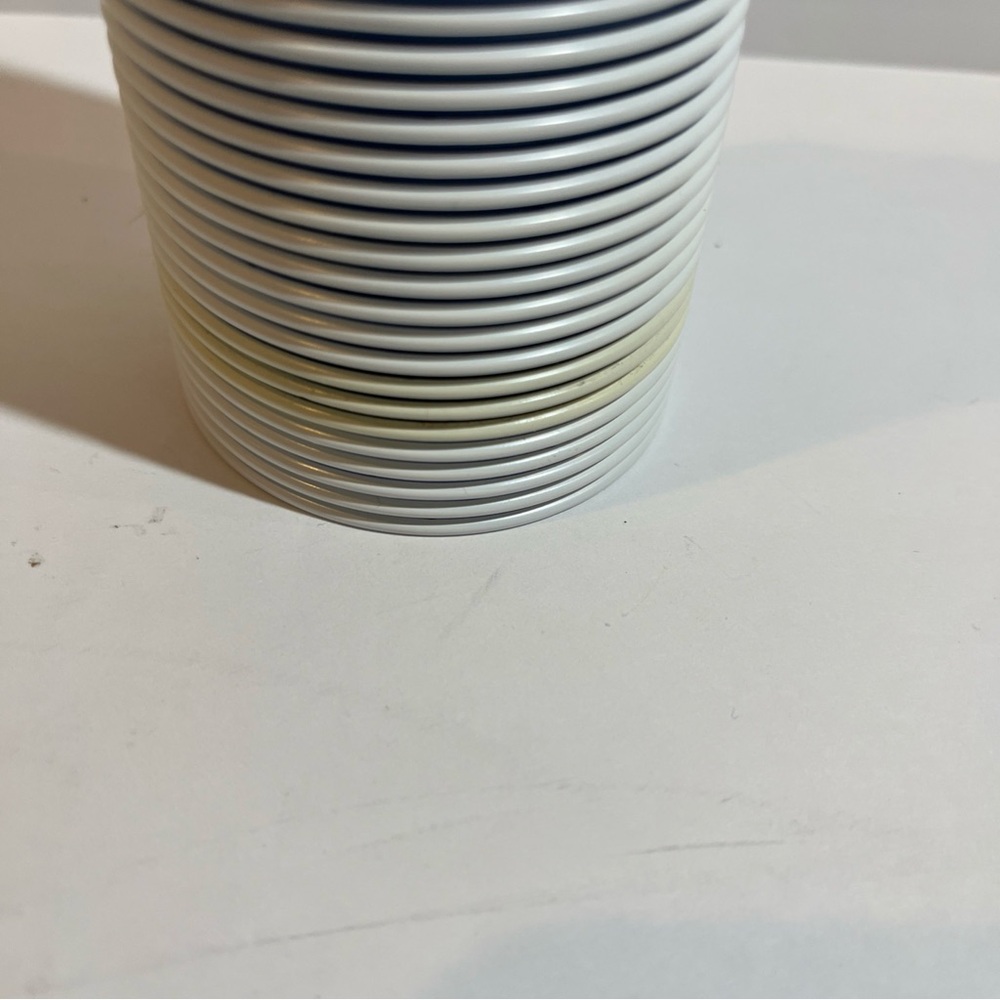 Solo Bathroom Cup Wall Mount 3.5 Oz Plastic Cup VTG  Retro OPEN Box 1970s Flower - Picture 12 of 16